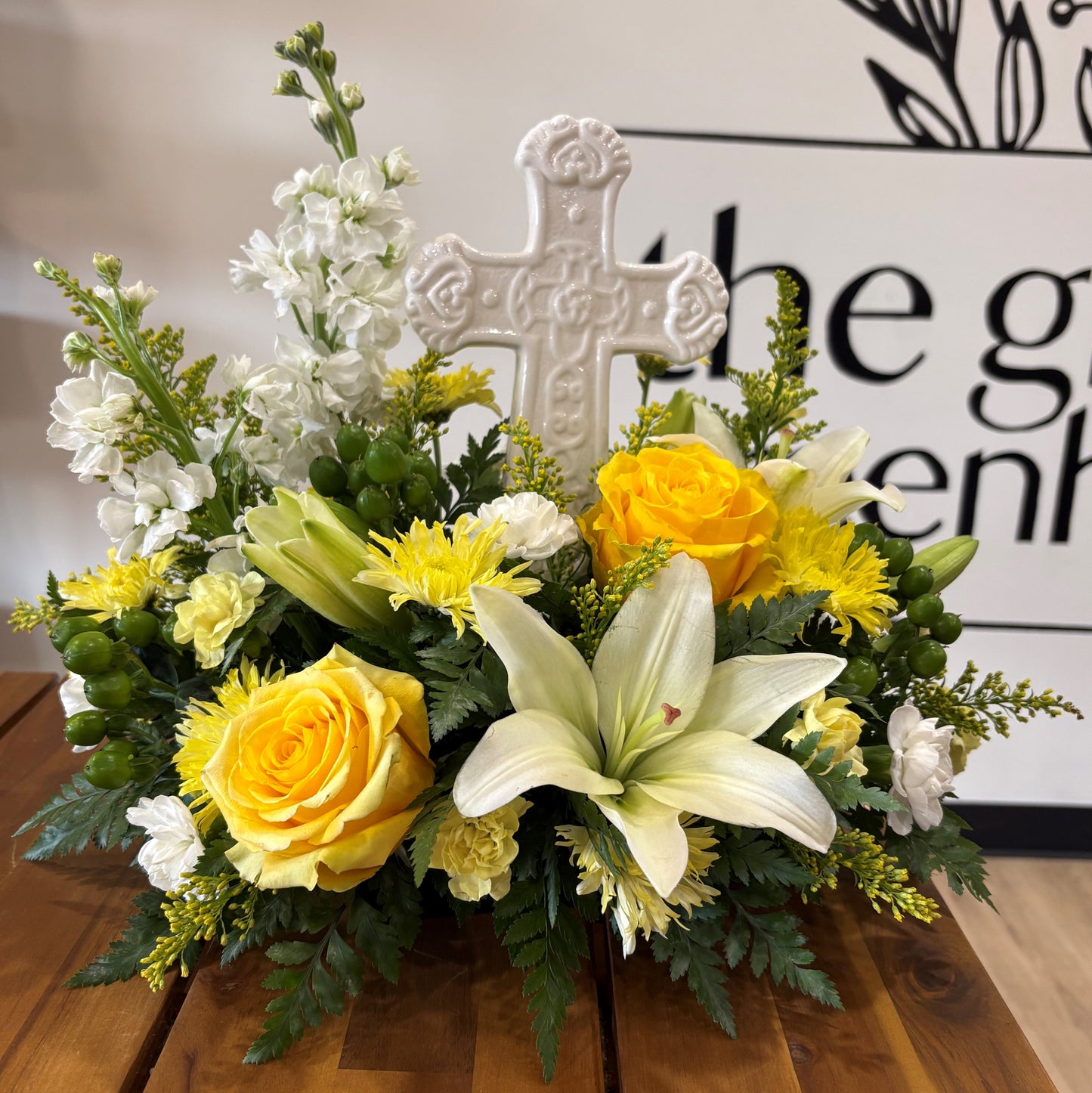 Ceramic Cross - yellow and white flowers