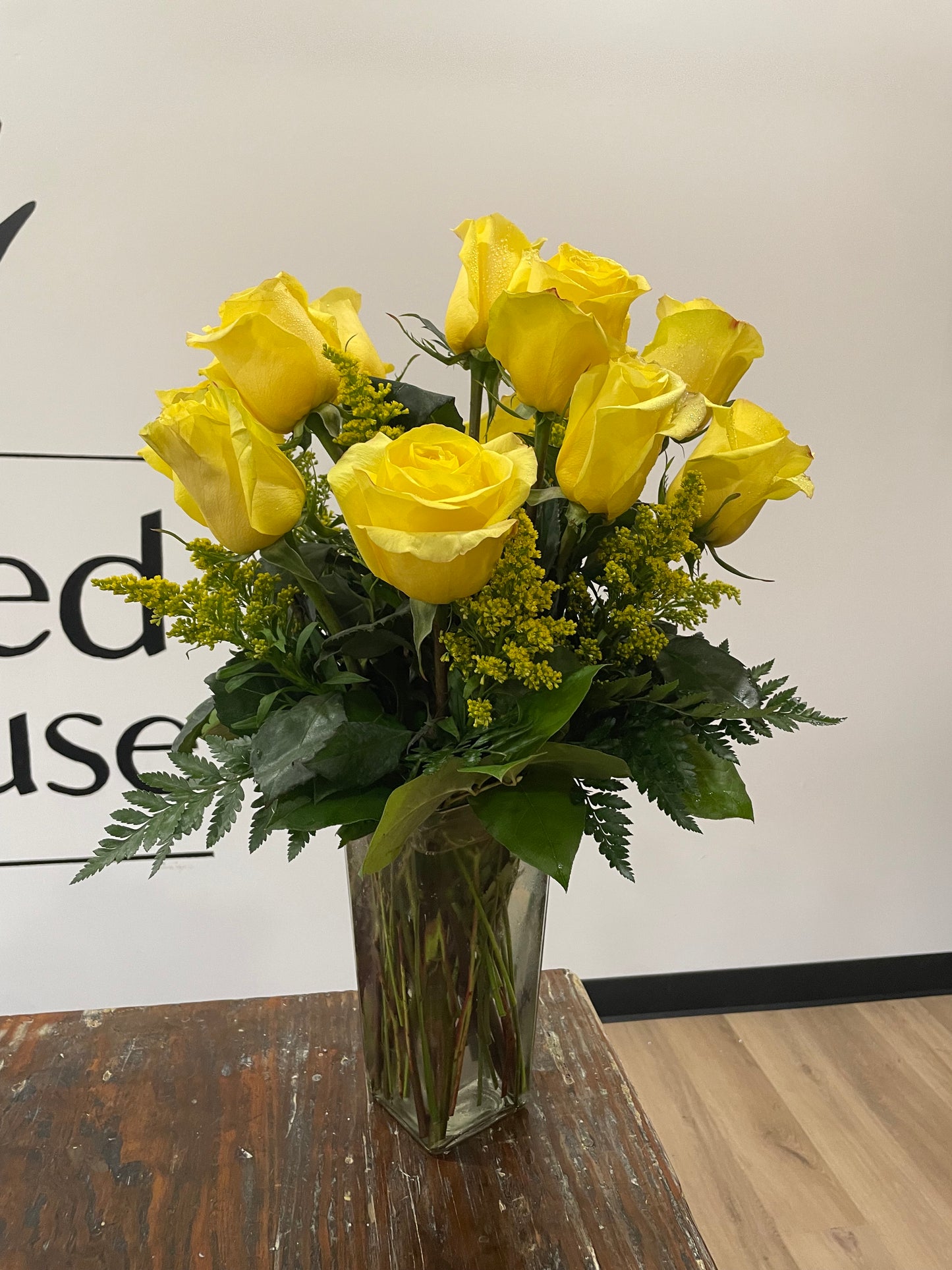 Dozen Yellow Roses