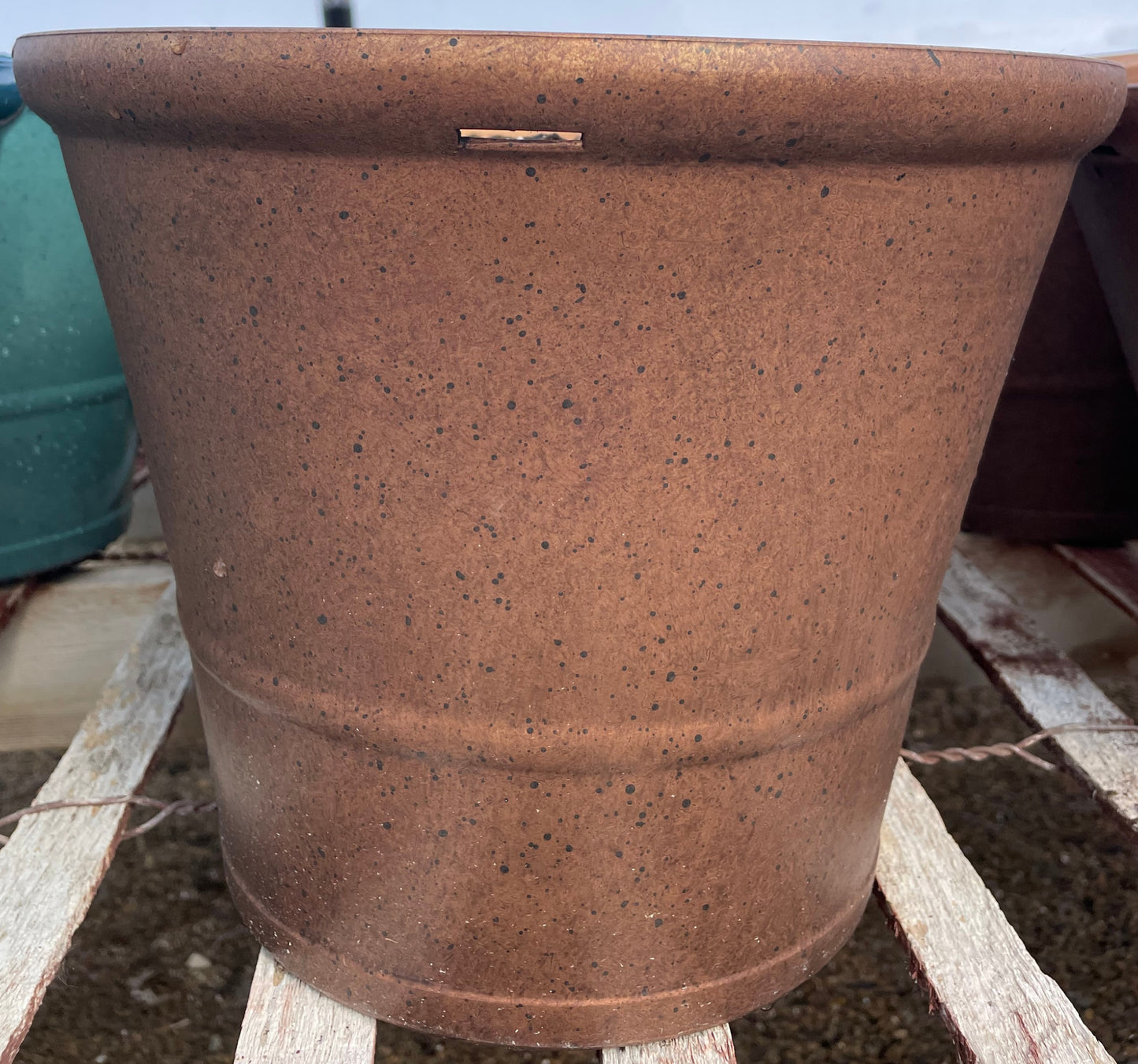 Outdoor Planter - Distressed Copper/Plastic