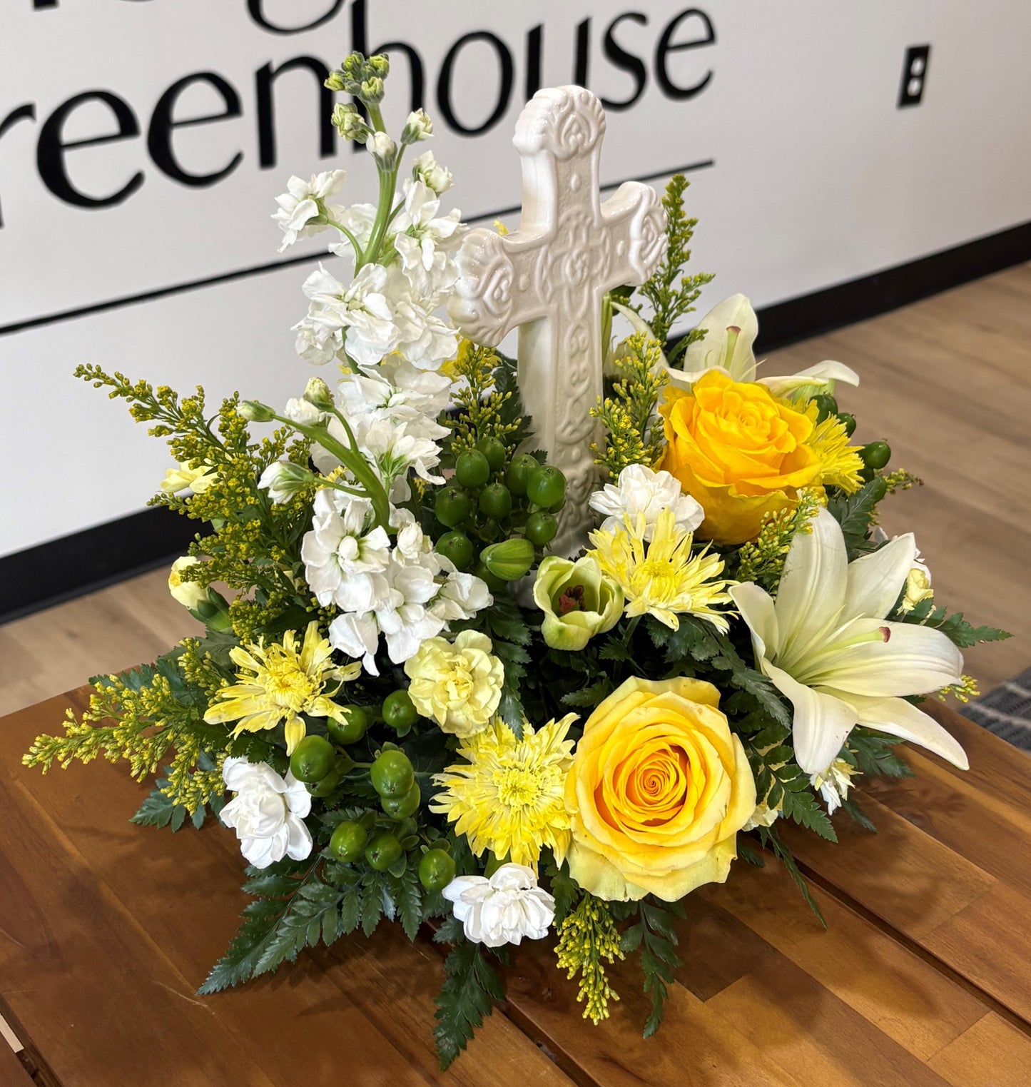 Ceramic Cross - yellow and white flowers
