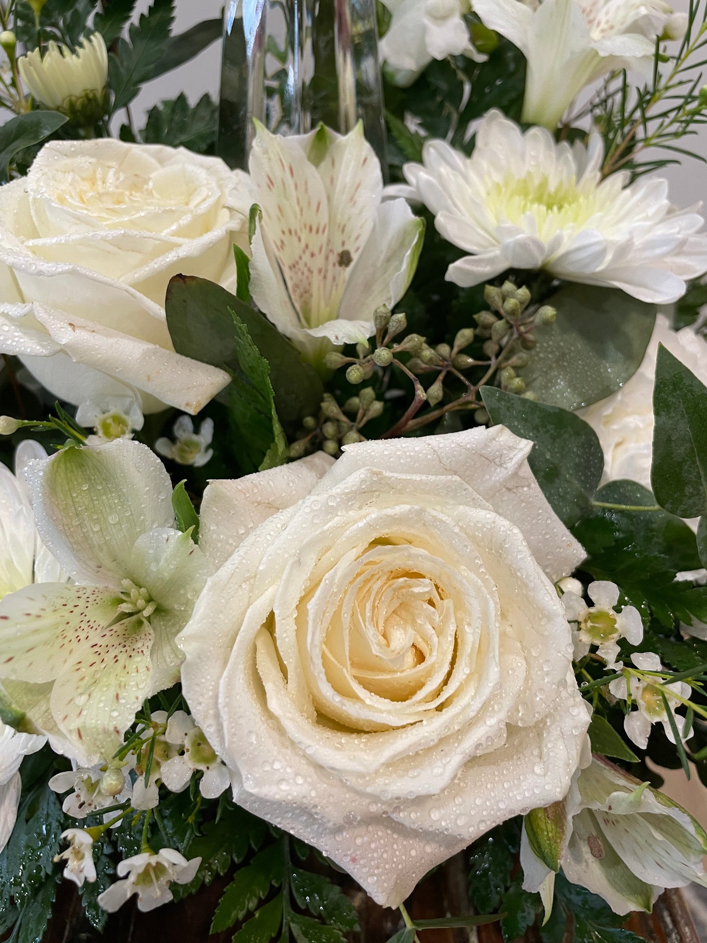 Glass Cross with White Flowers - Standard