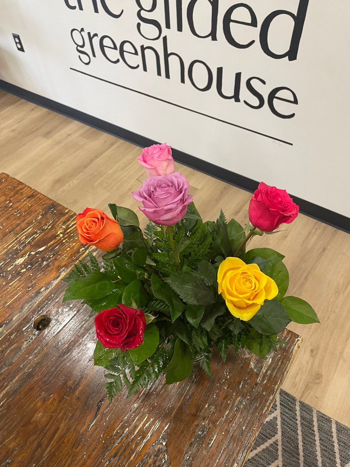Glided Roses Half Dozen Assorted Roses – The Gilded Greenhouse