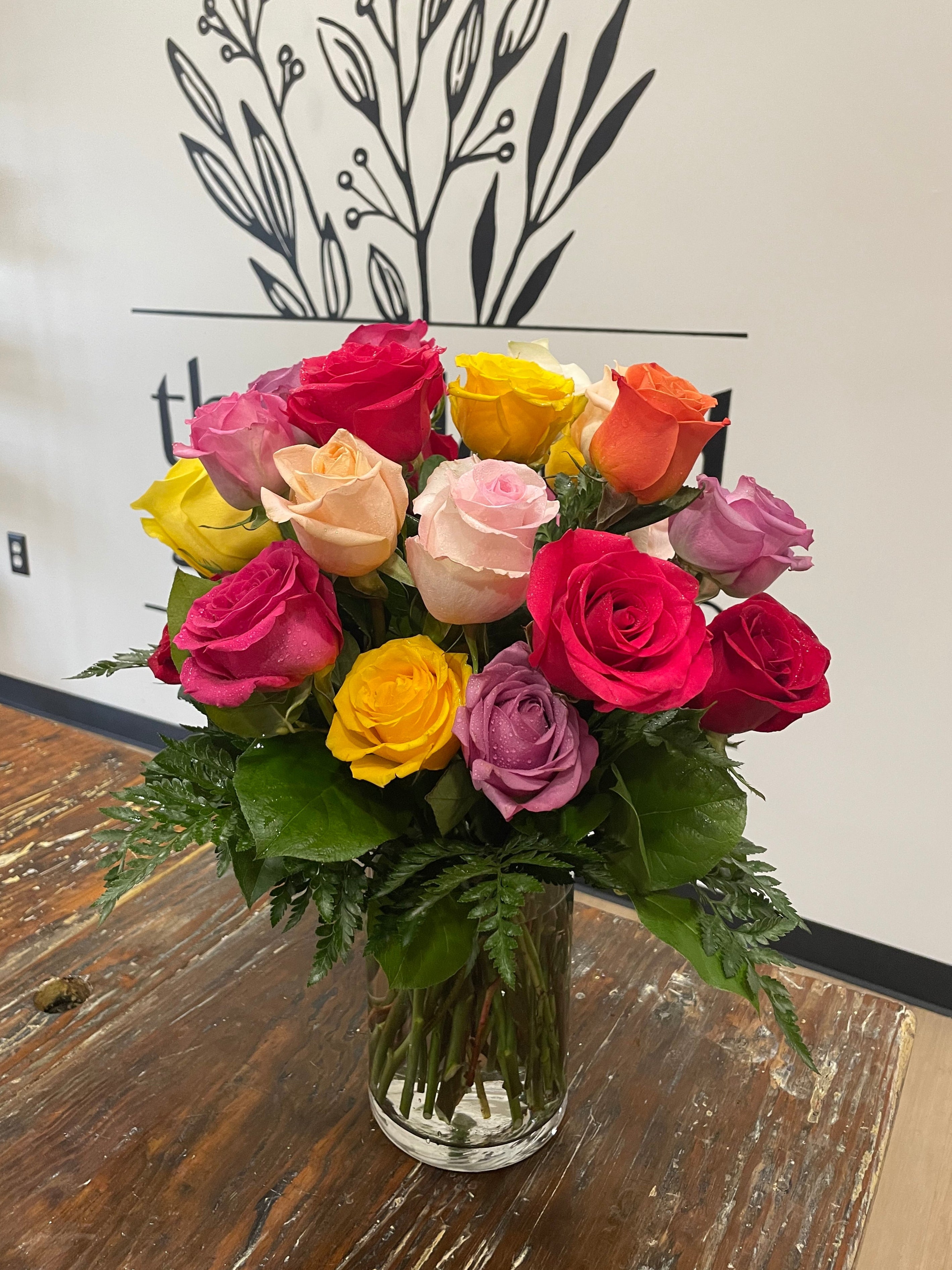 Glided Roses Two Dozen Assorted Roses – The Gilded Greenhouse