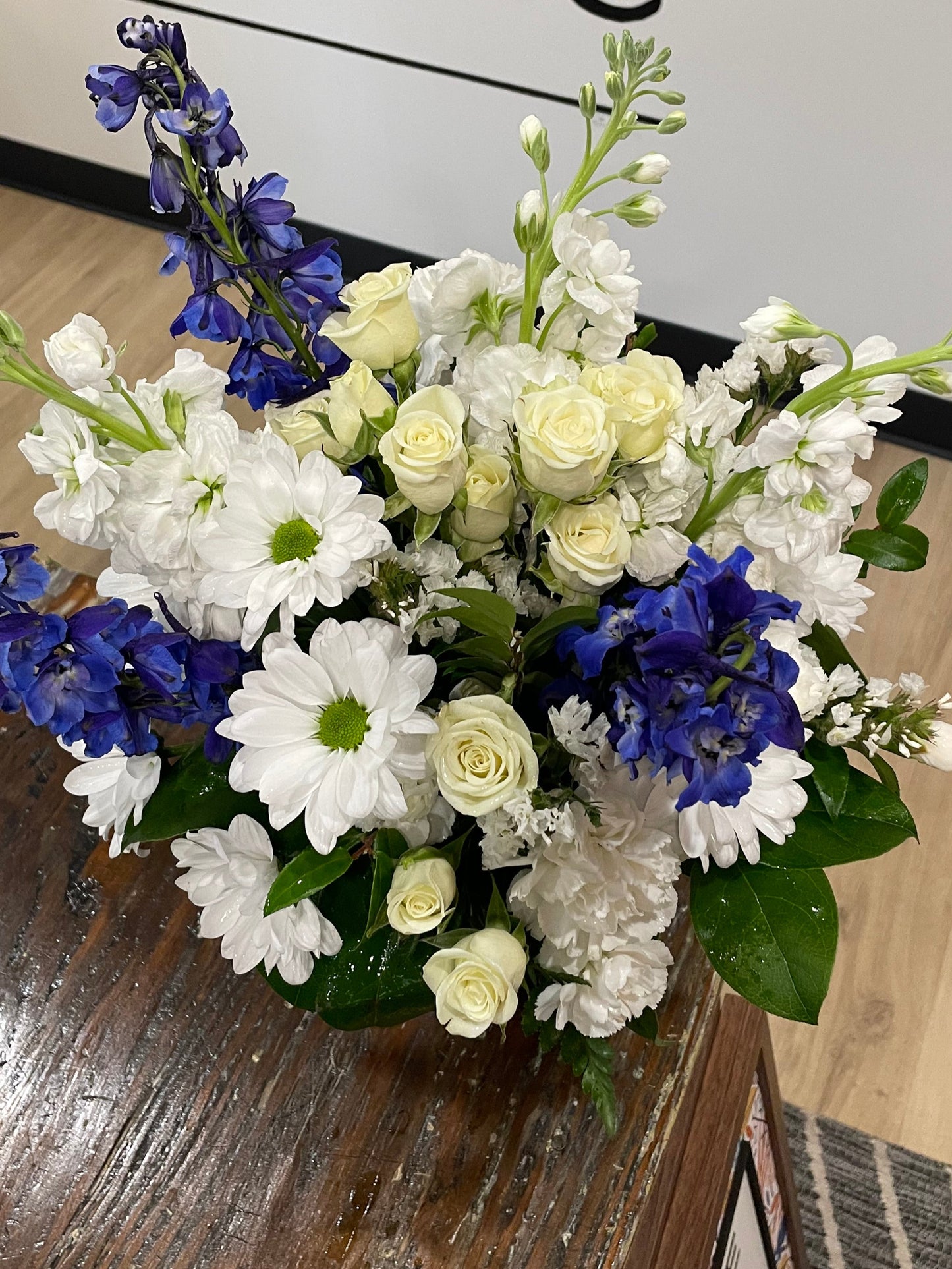 White Designer's Choice Deluxe