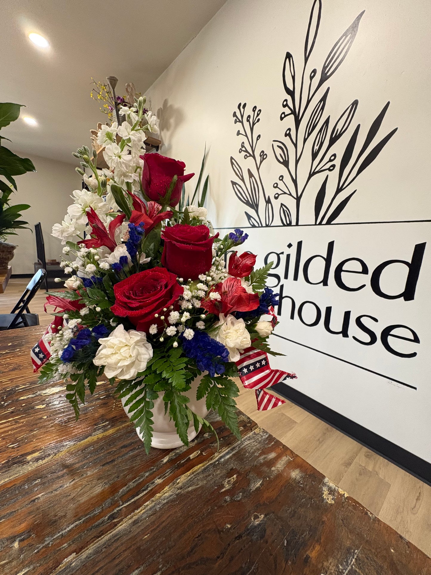 Patriotic Urn