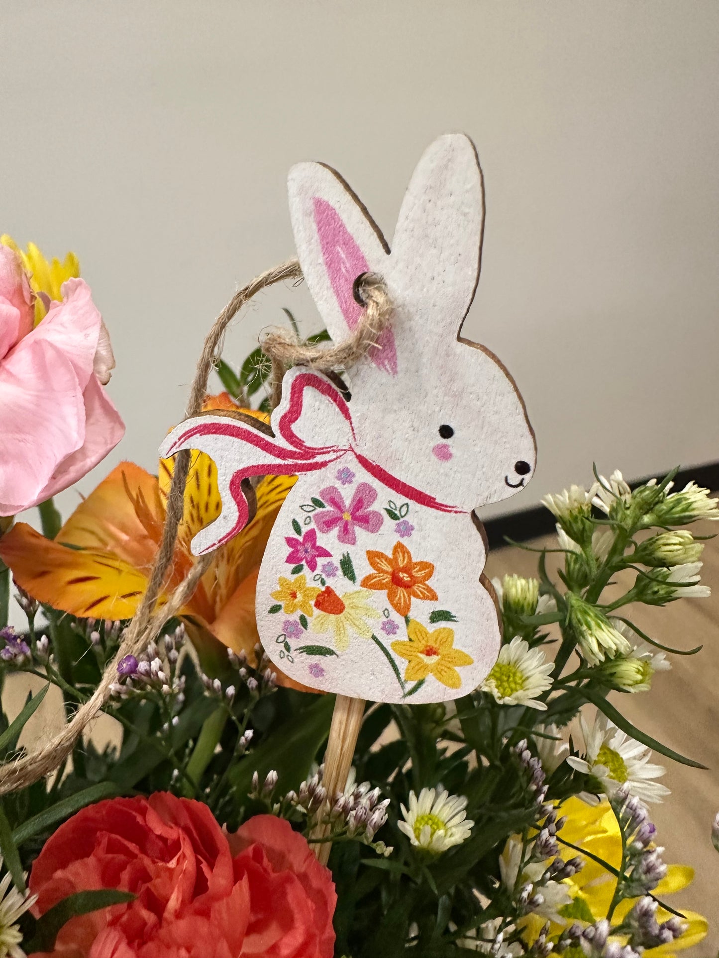 Easter bunny mug arrangement