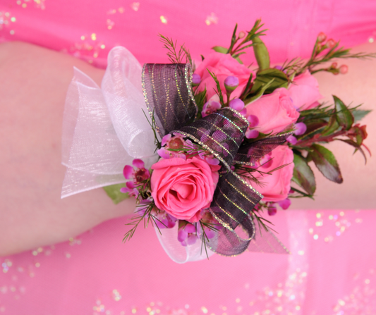 Spray Rose/Mini Carnation Mix - Wrist Corsage - CHILD (5-12yo)